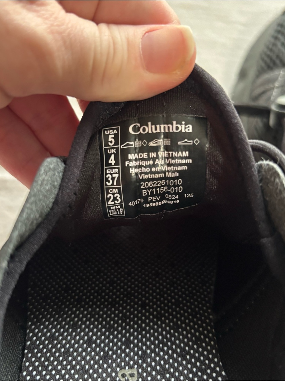Columbia Kids Black Gray Mesh Athletic Sneakers Slip-On Shoes Size 5 - Picture 3 of 7